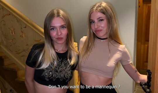 Russian girlfriends decided to give pleasure to one guy
