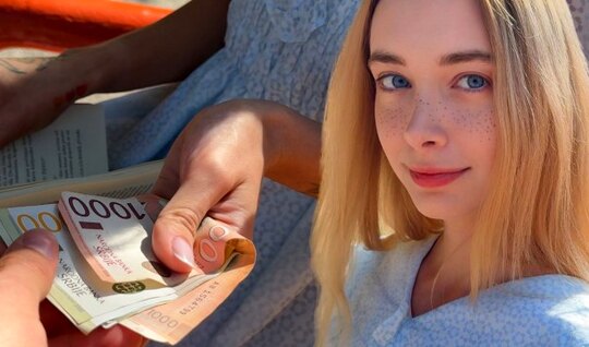 Пикапер уговорил русскую девушку потрахать за деньги