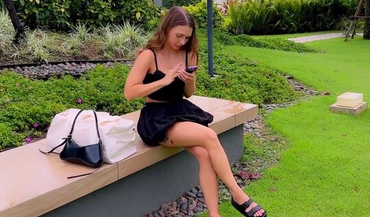 Russian girl sucks a strong pickper barrel in pov video